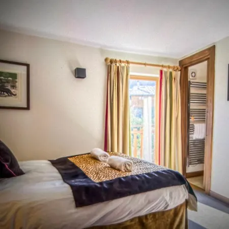 Holiday home New Chalet Amy Mountain View W Hot Tub *
